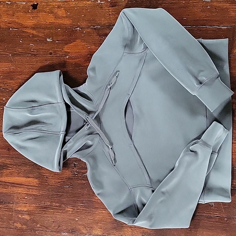 lululemon athletica Sage Green Cropped Hoodie